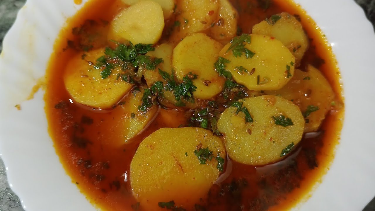 आलू  की रसेदार सब्जी की रेसिपी | Aloo Ki Dhaba Style Sabji