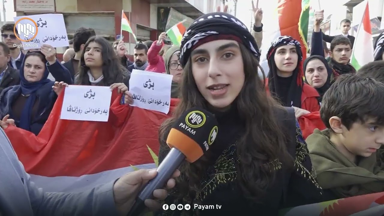 خۆپیشاندان و ڕێپێوانى جەماوەریى خەڵکى هەڵەبجە بۆ پشتیوانیى کوردانى ڕۆژاواى کوردستان