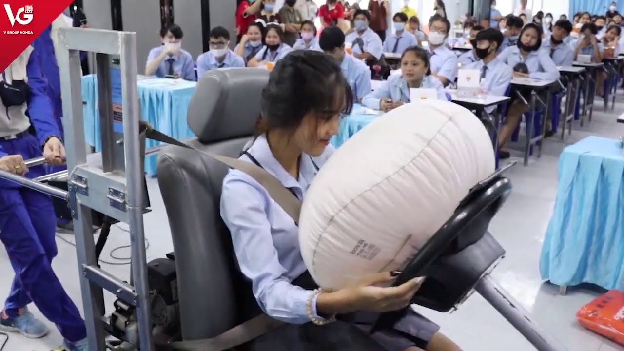 airbag crash woman 91