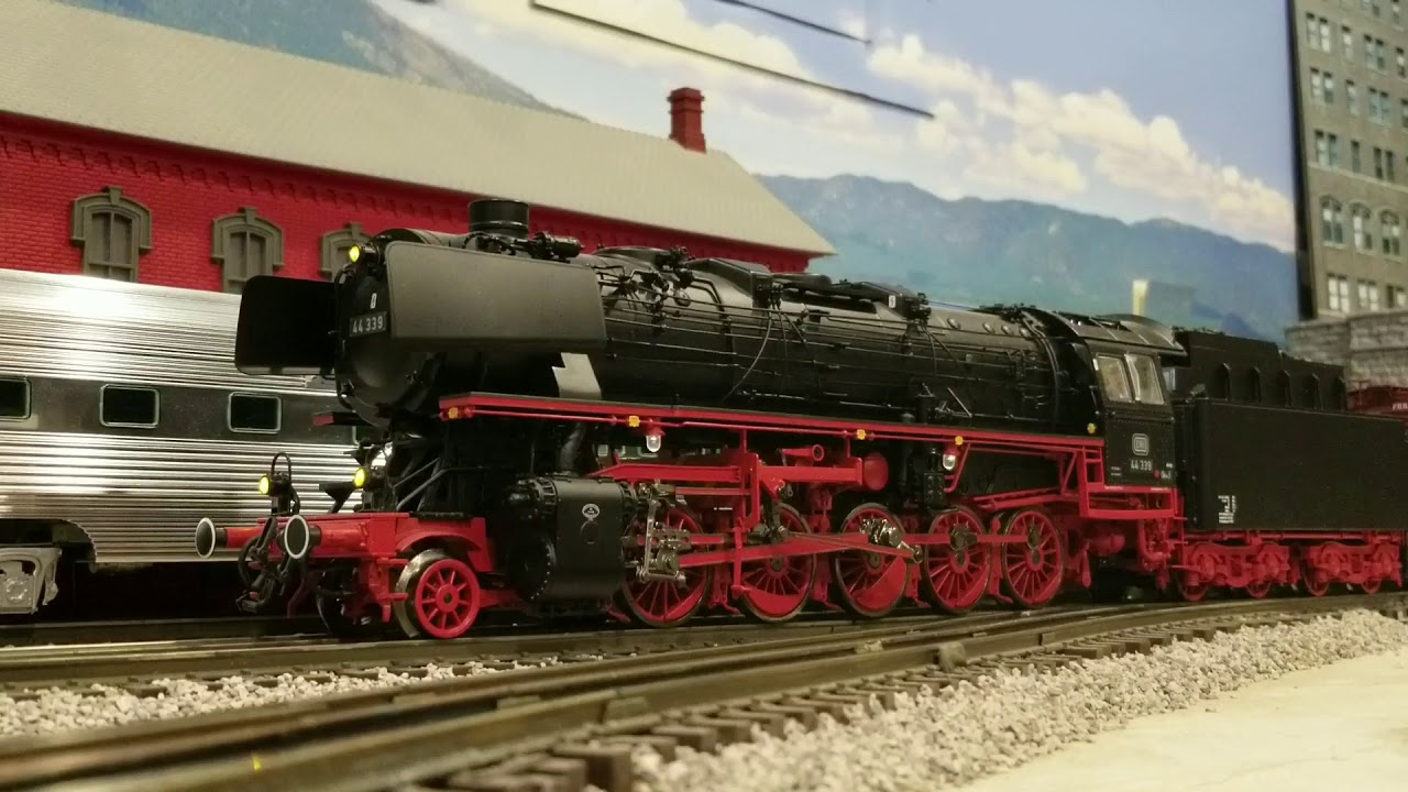MTH PS3 German BR-44 Steam engine