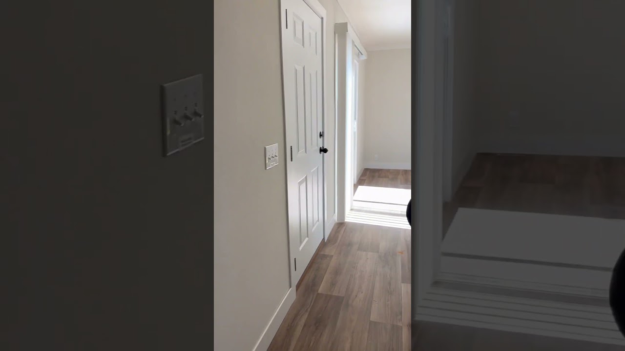 Clayton Homes Rockrose Ranch 3 bed / 2 bath singlewide tape and textured with garage and deck