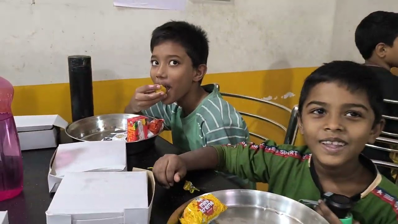 Ramakrishna Vedanta Mission Evening Tiffin time // 24/11/2025