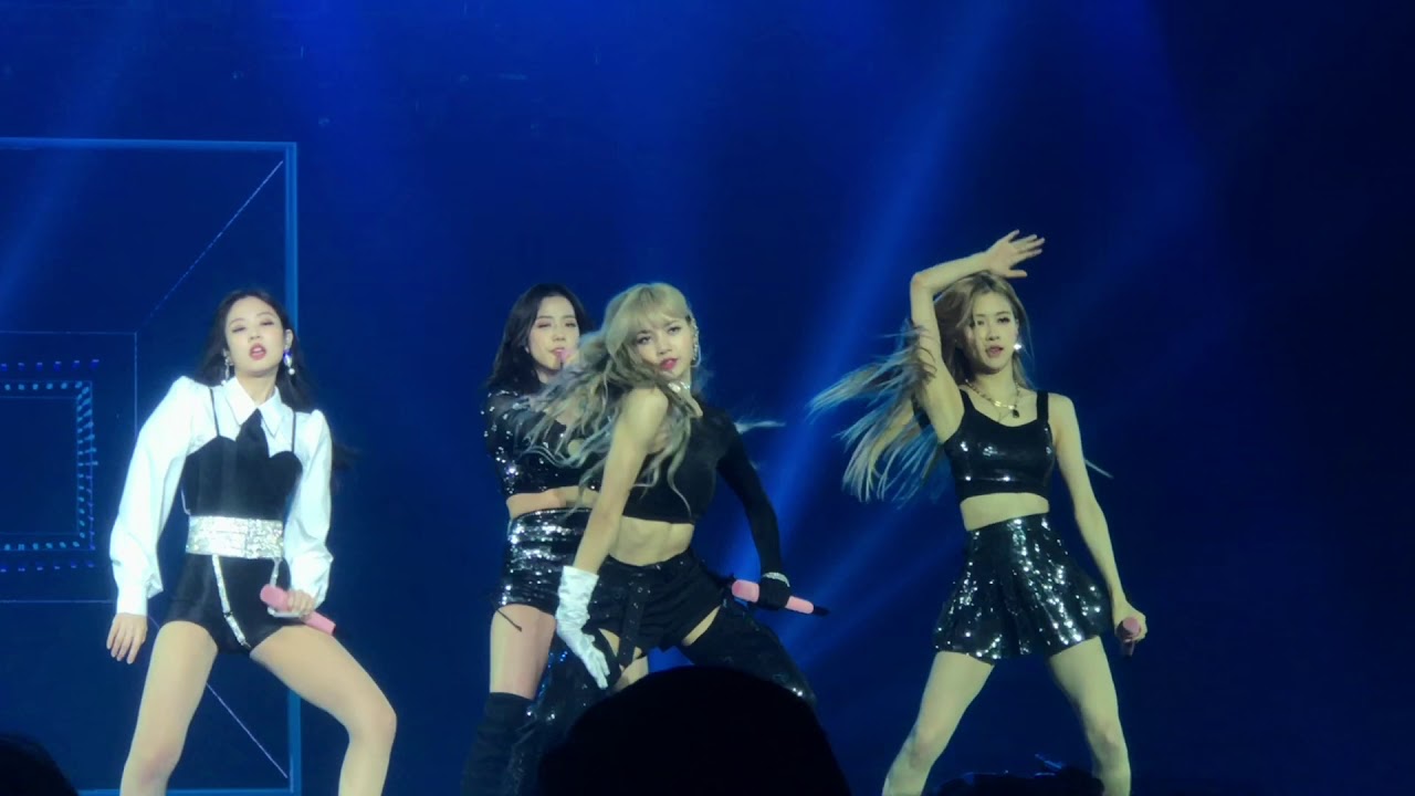 BLACKPINK 'Boombayah' (붐바야) BLACKPINK 2019 WORLD TOUR IN BANGKOK