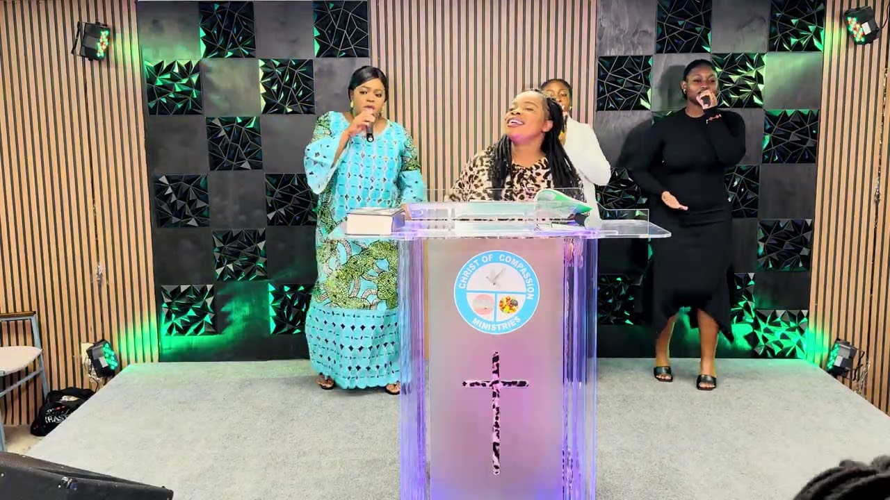 Praise set : Mama Faraja