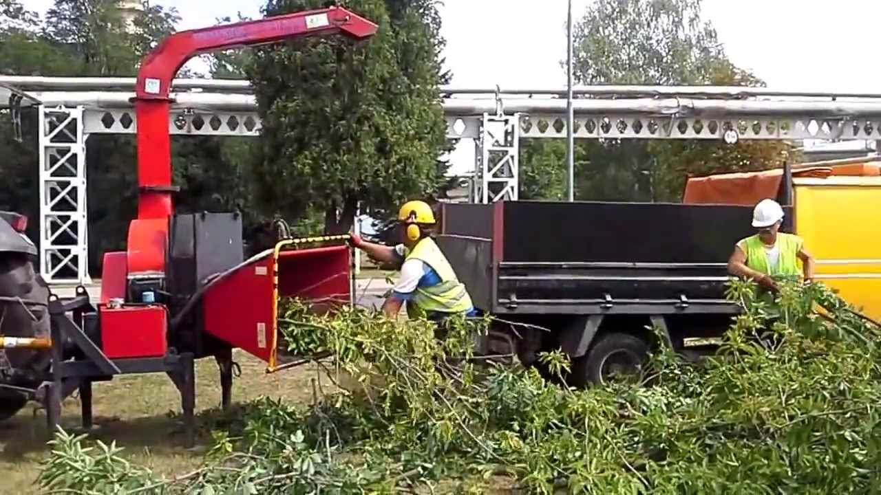 Rozdrabnianie gałęzi - Anmach