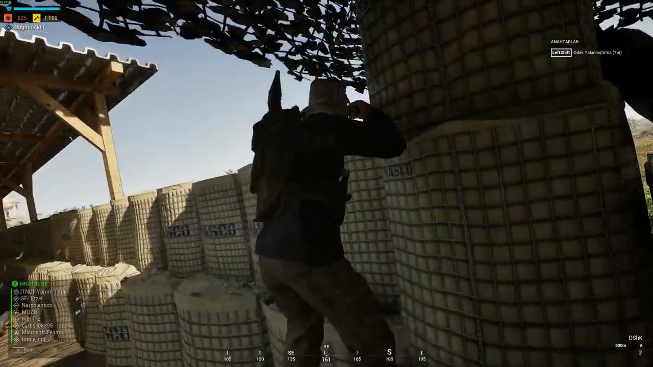 Squad RTX 5060, i7 13260 H Base Defending