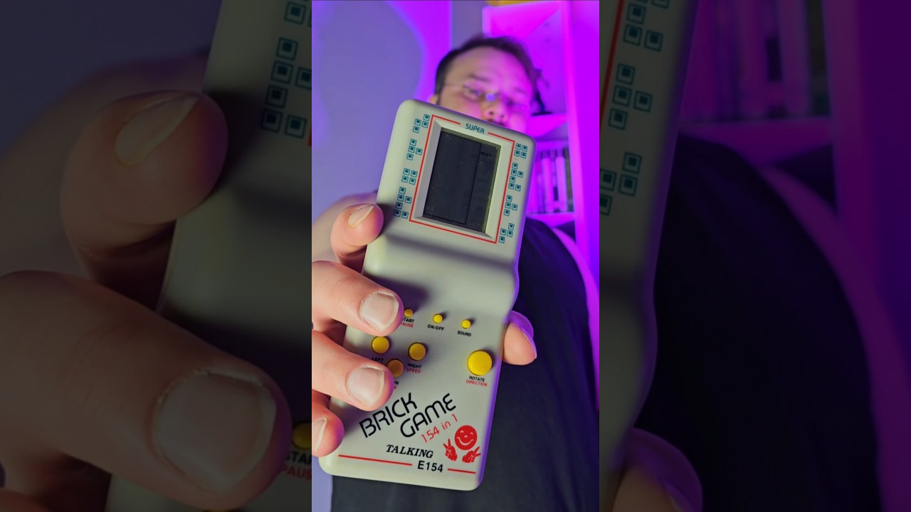Brick Game #retrogaming #gaminglife #videogames #90skids #nostalgiagames #tetris #90sgames