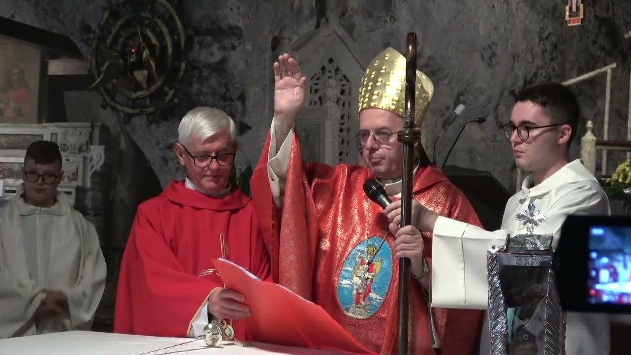 Benedizione dello spadino S Michele e atto di affidamento
