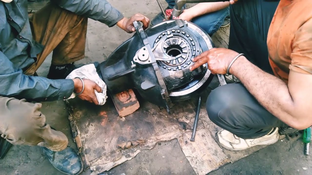 Bharat Benz Crown Pinion Repairing Full Video Part-2 2021