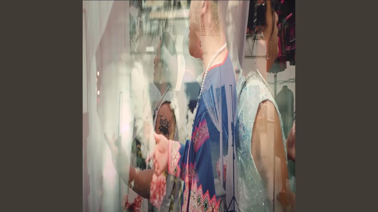 Kwv Txhiaj Hmoob Mekas (feat. Zoo V)