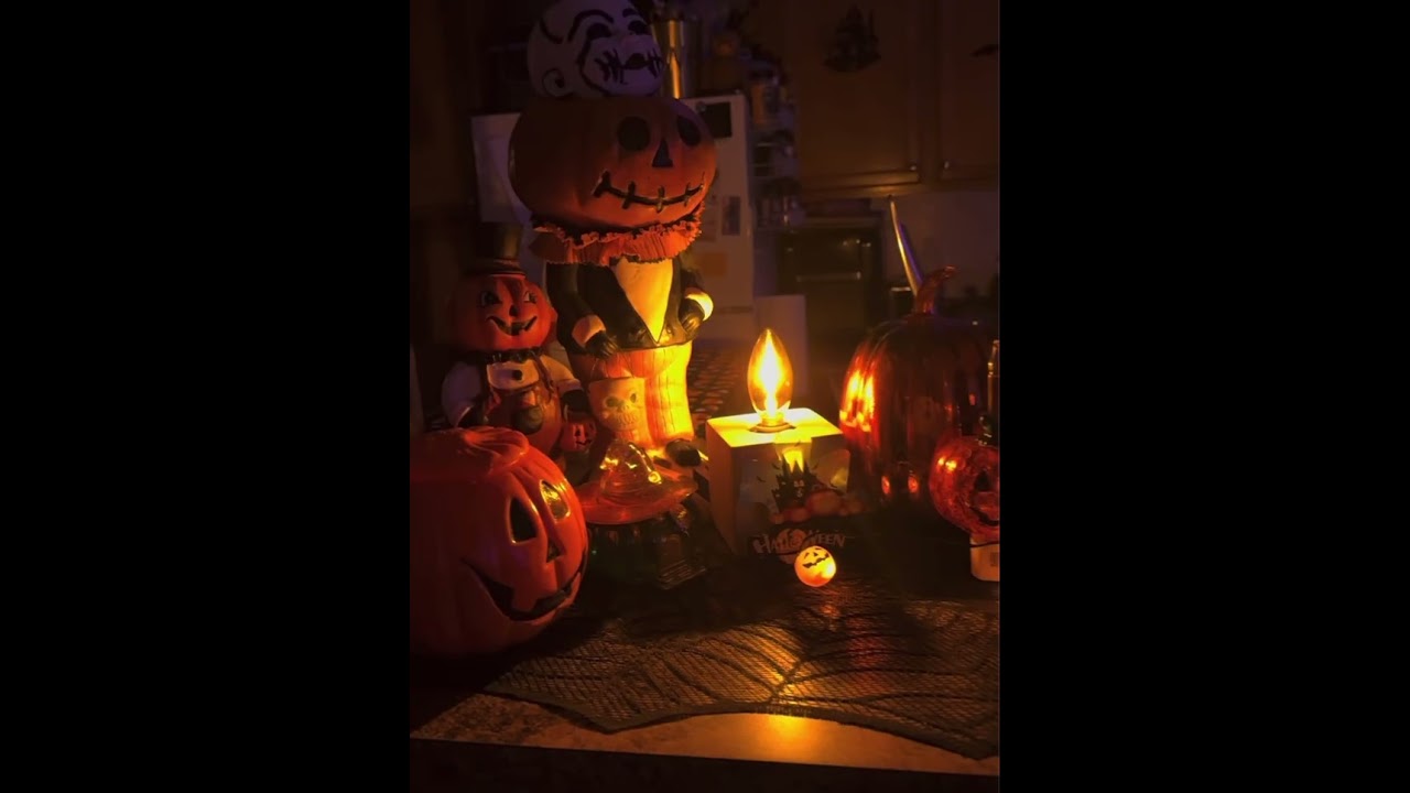 Halloween 2025 decorations (Home Depot) 