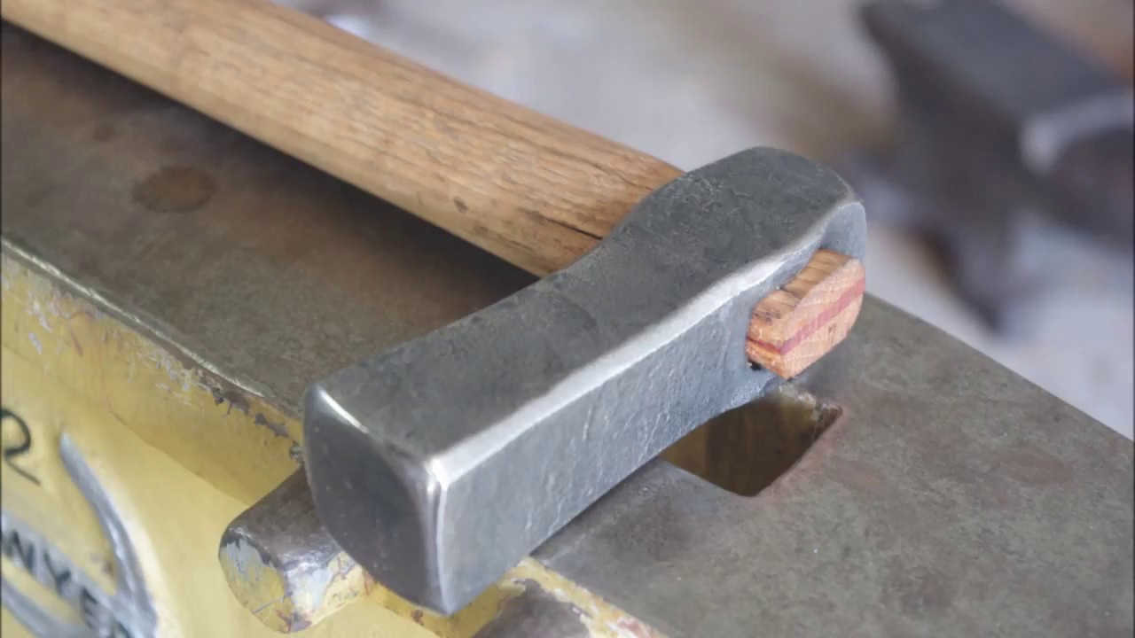 Forging a Japanese inspired bladesmithing hammer