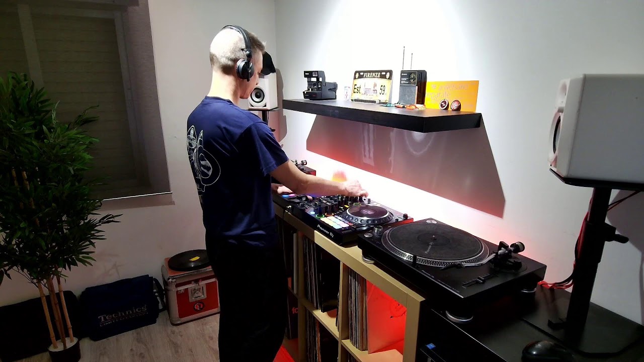 Antonio Ceballos - La Isla 09 - 25