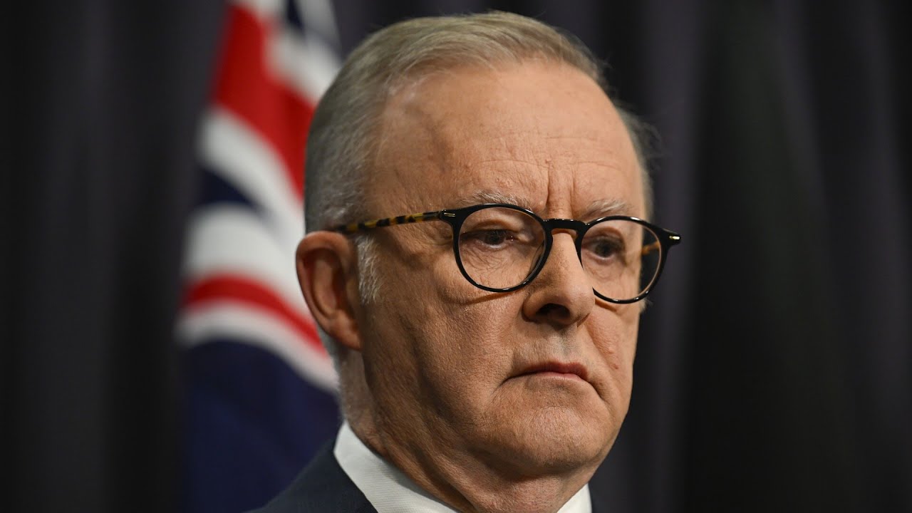 Former treasurer claims Australian government has ‘no net worth’