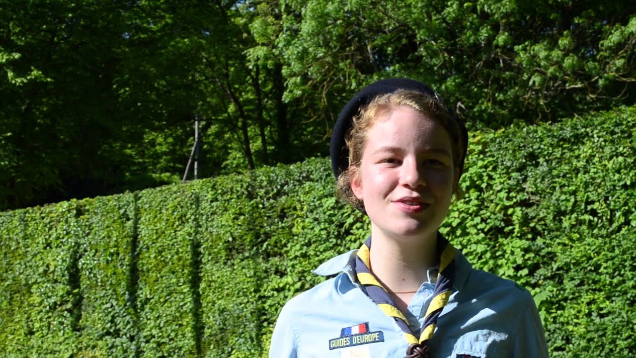 Mathilde, cheftaine guide chez les Guides et Scouts d'Europe