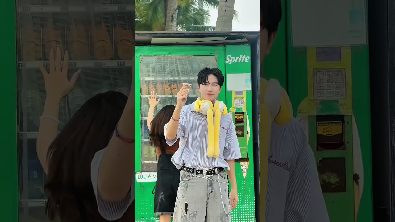 Do you know how to use a vending machine 💦🥤