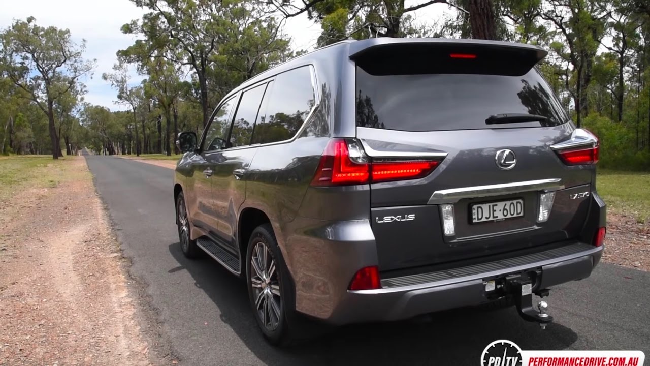 2017 Lexus LX570 0-100km/h & engine sound