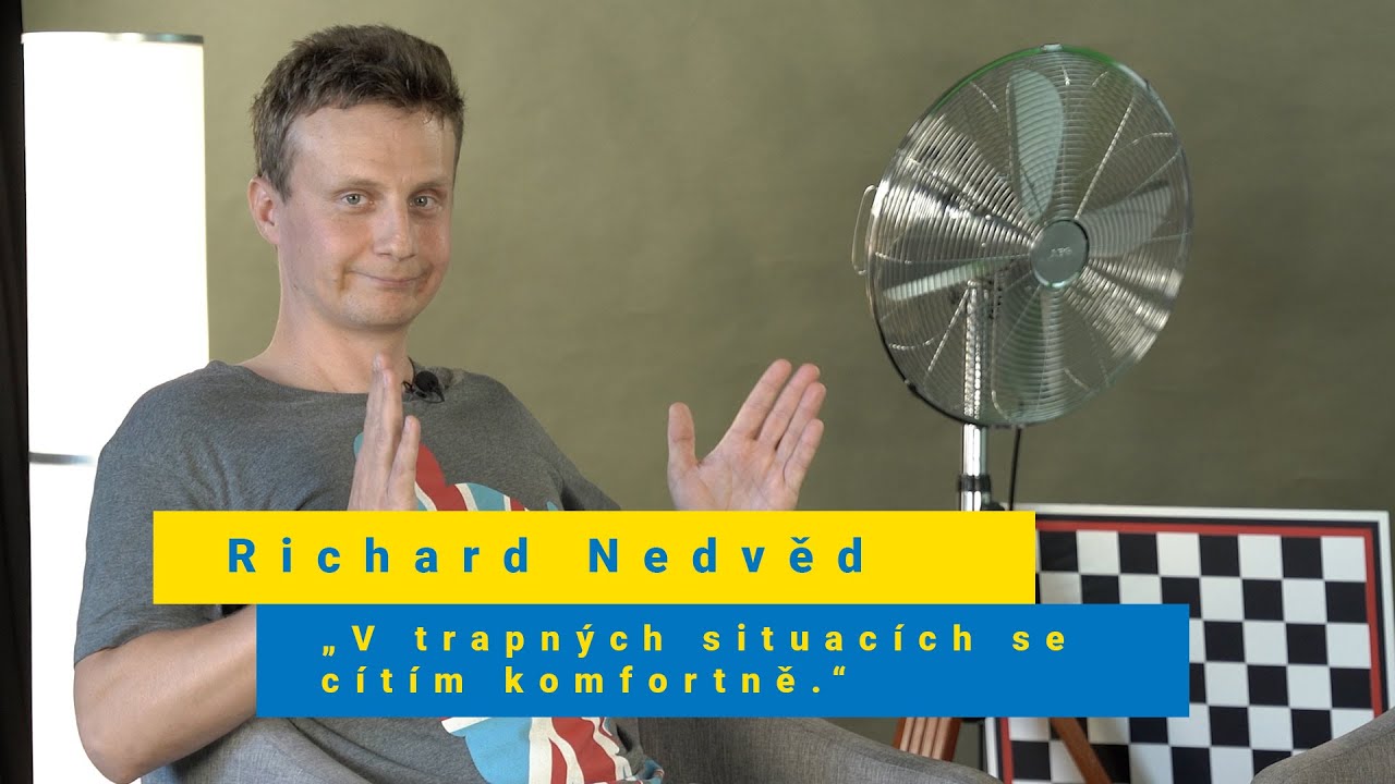 V trapných situacích se cítím komfortně, přiznává trapnomág Richard Nedvěd