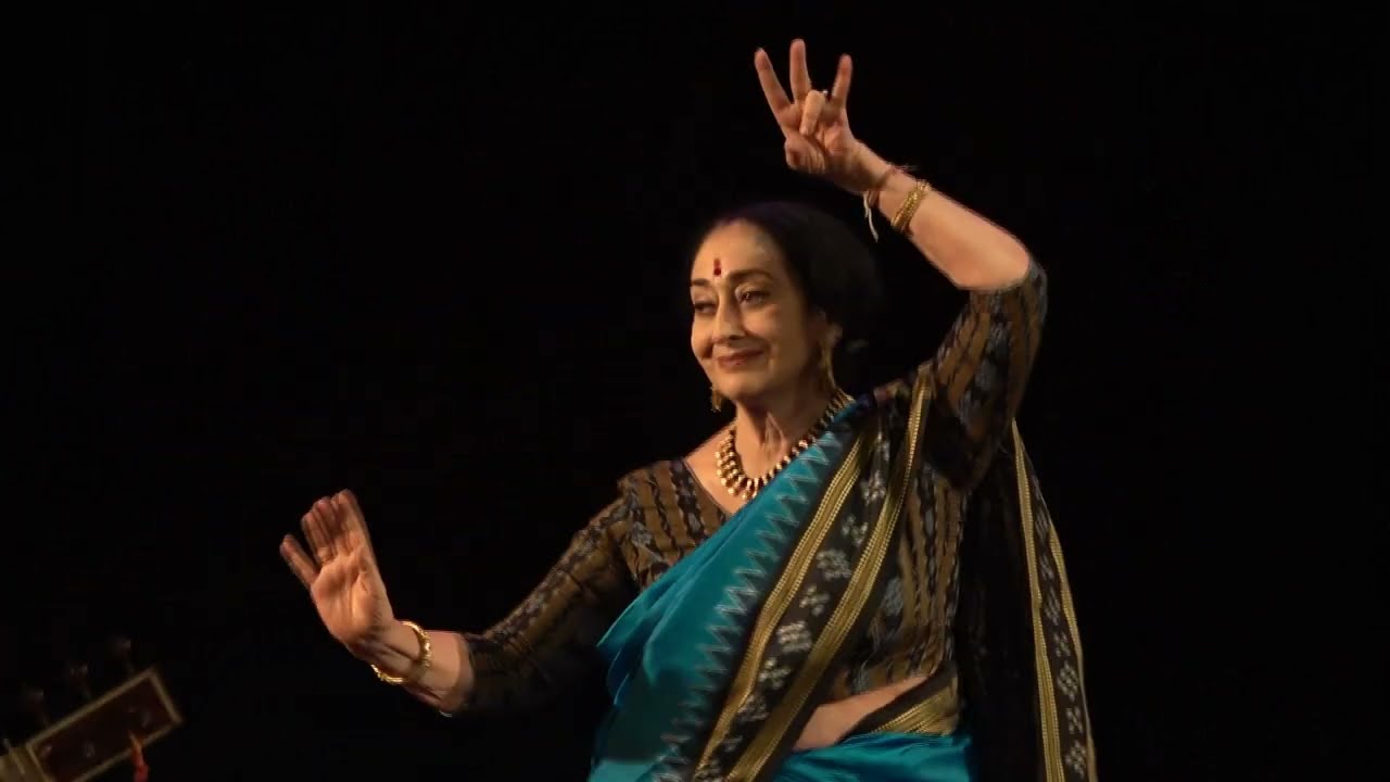 Sakhi He by Sharon Lowen and Guru Pranam by 13 Odissi disciples -75th Birthday celebration