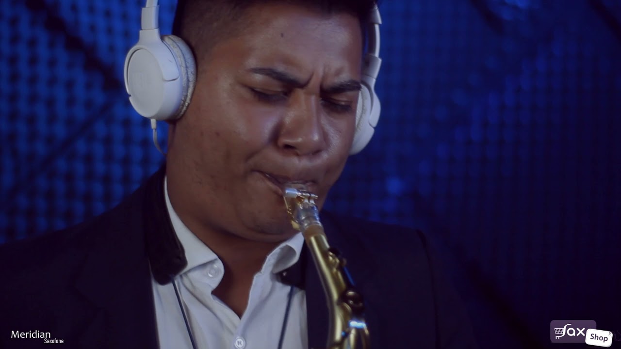 Hino 204  - Só Jesus é Amigo Verdadeiro- Sax alto - Hinario 5 -  interpretado por Tiago Lima