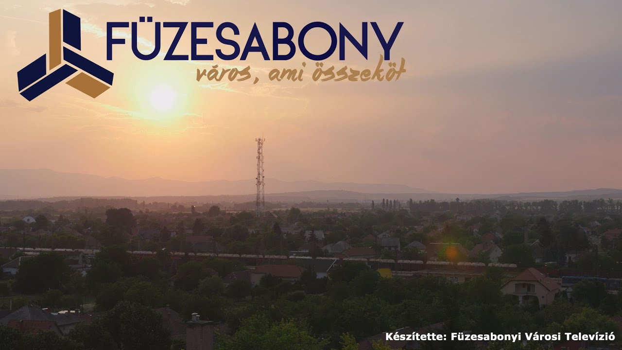 F&uuml;zesabony - v&aacute;ros, ami &ouml;sszek&ouml;t