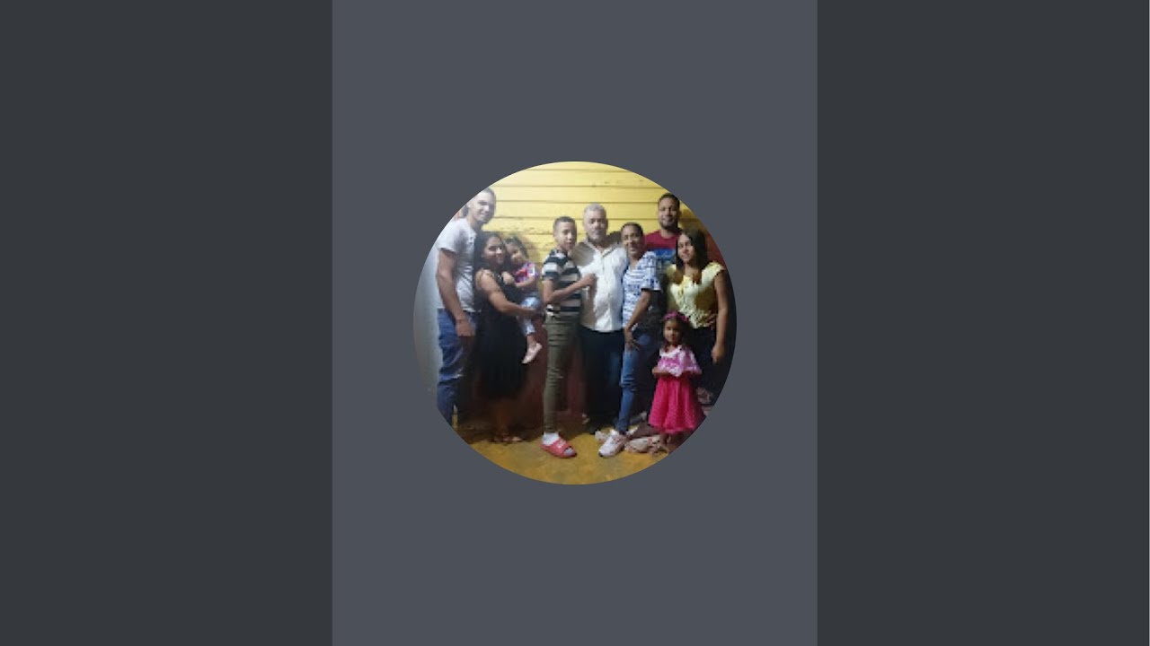 Lorenza la Famosa está en vivo