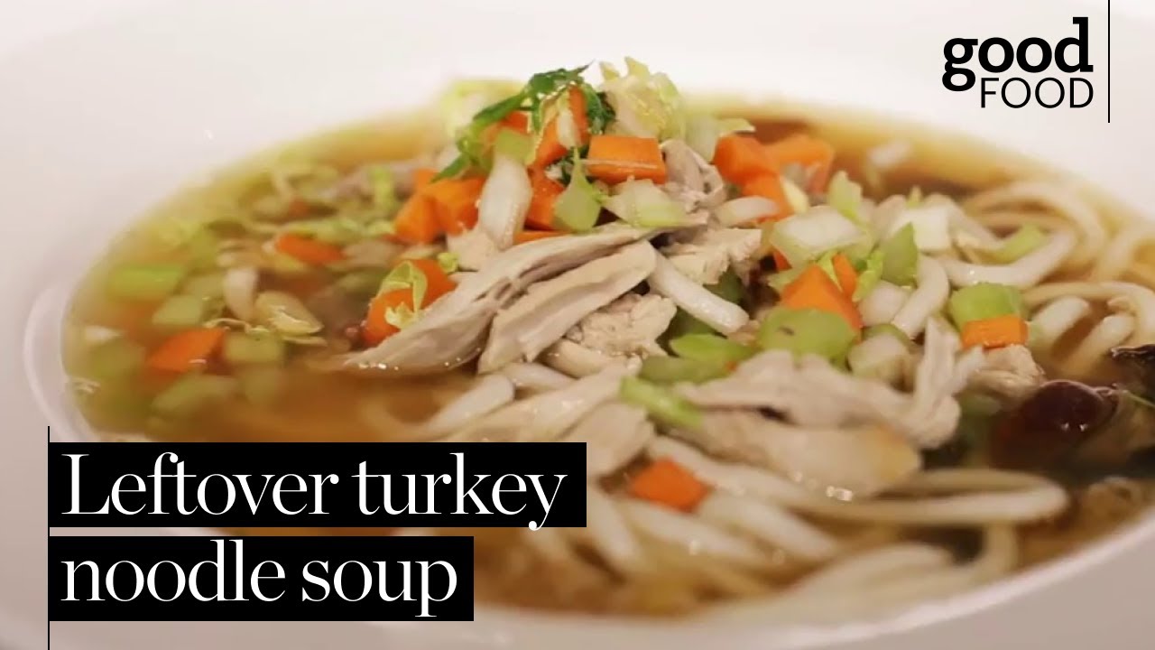 How to make leftover turkey noodle soup