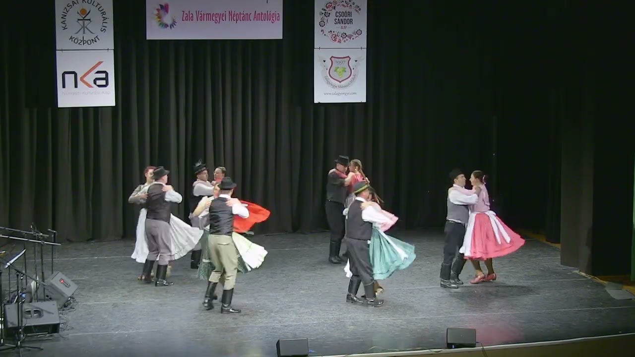 18 Kanizsa Táncegyüttes - Szatmári táncok