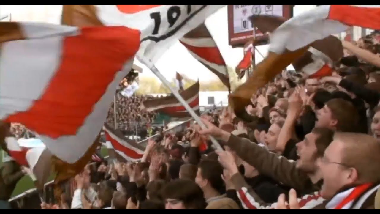 FC St Pauli - Das Ganze Stadion - FR (2011)
