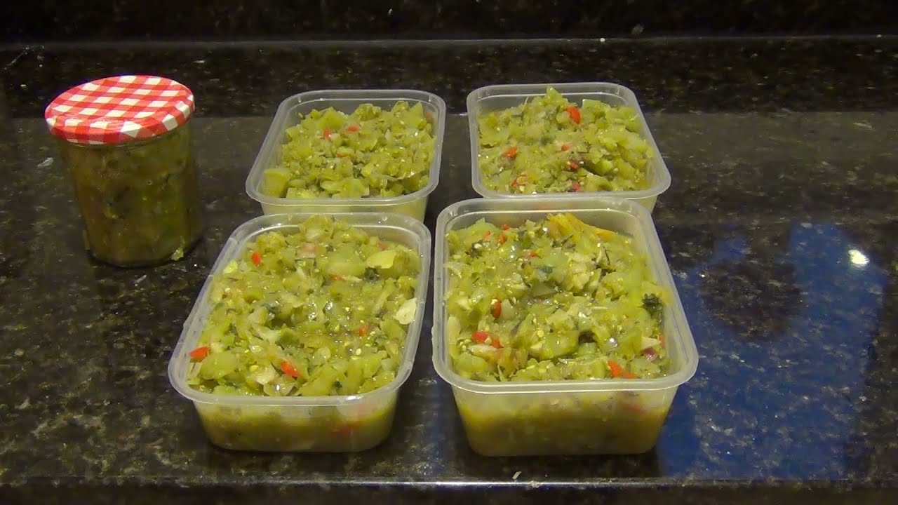 Green Tomato Salsa-Don't throw those green tomatoes away!