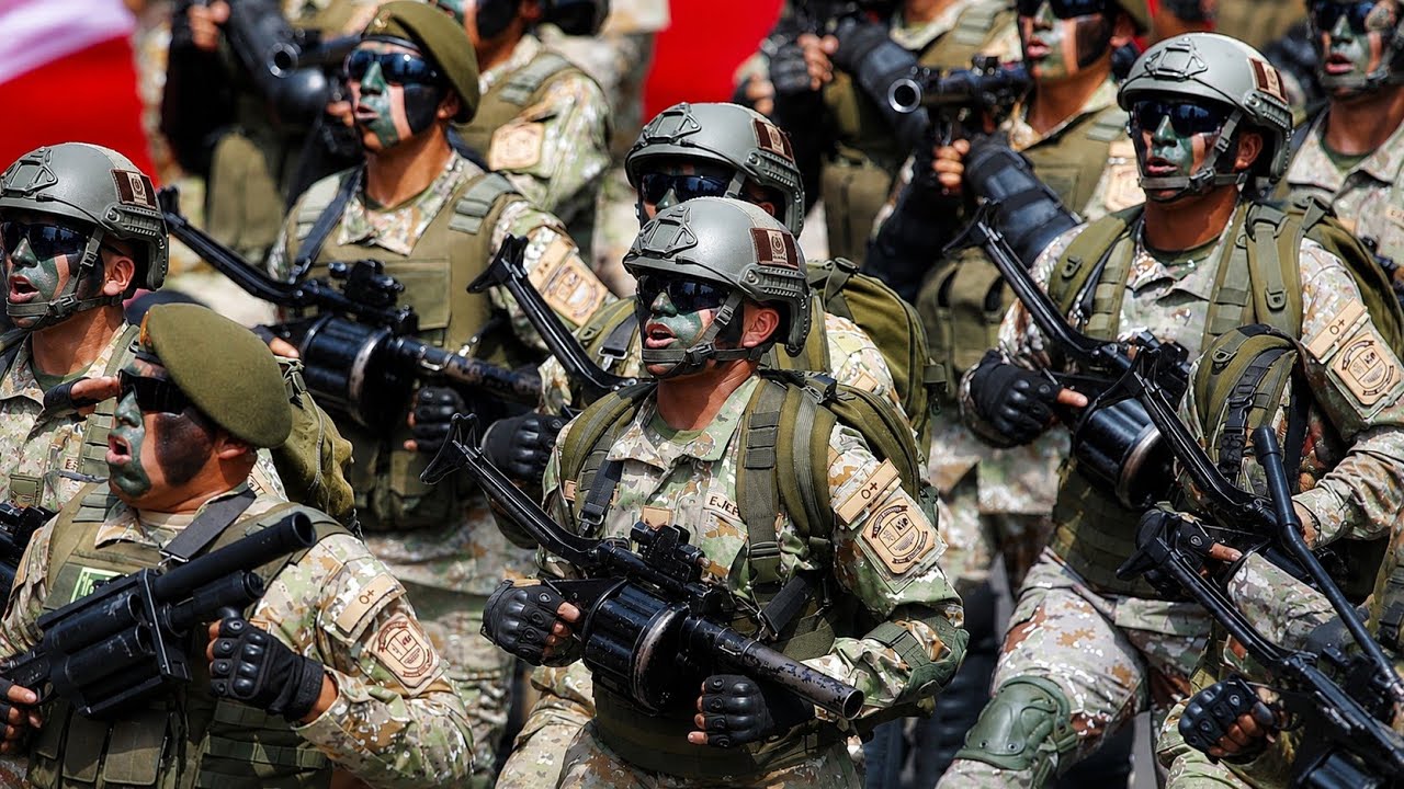 As&iacute; fue el IMPONENTE paso del EJ&Eacute;RCITO DEL PER&Uacute; en la GRAN PARADA MILITAR 2026