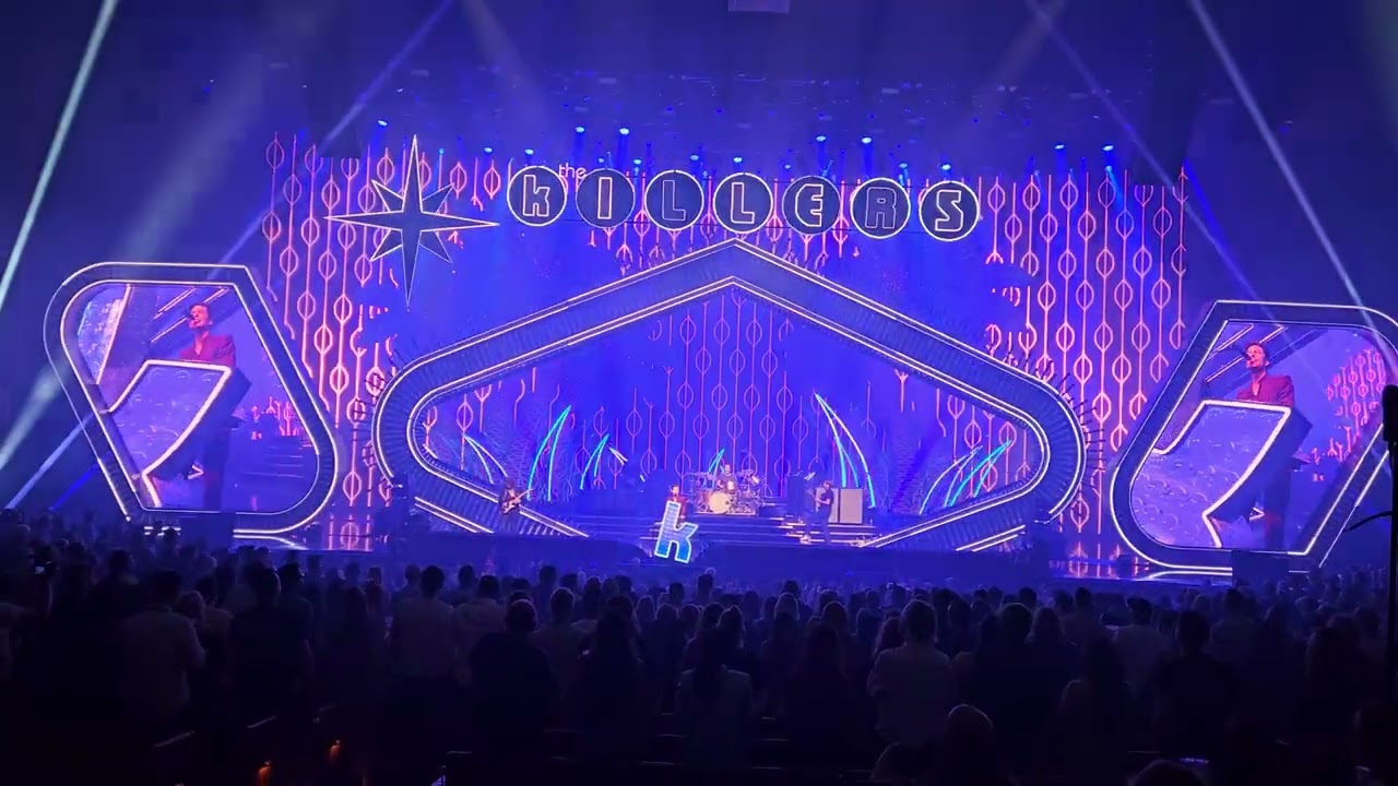 The Killers - Change Your Mind (Live at The Collisseum at Caesar's Palace)