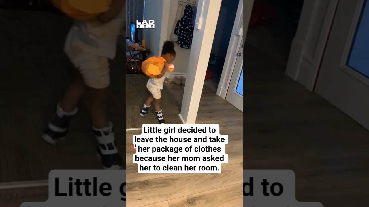 little girl leave her mom house cause her ask to clean her room #kids #children #mom #short #shorts