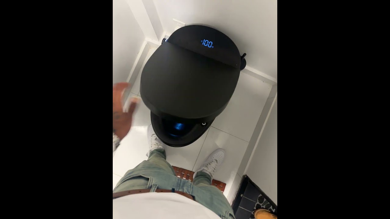 TOILET LIFT UP ON ITS OWN , BOSS SHT💪🏾STACK THEN LEVEL UP