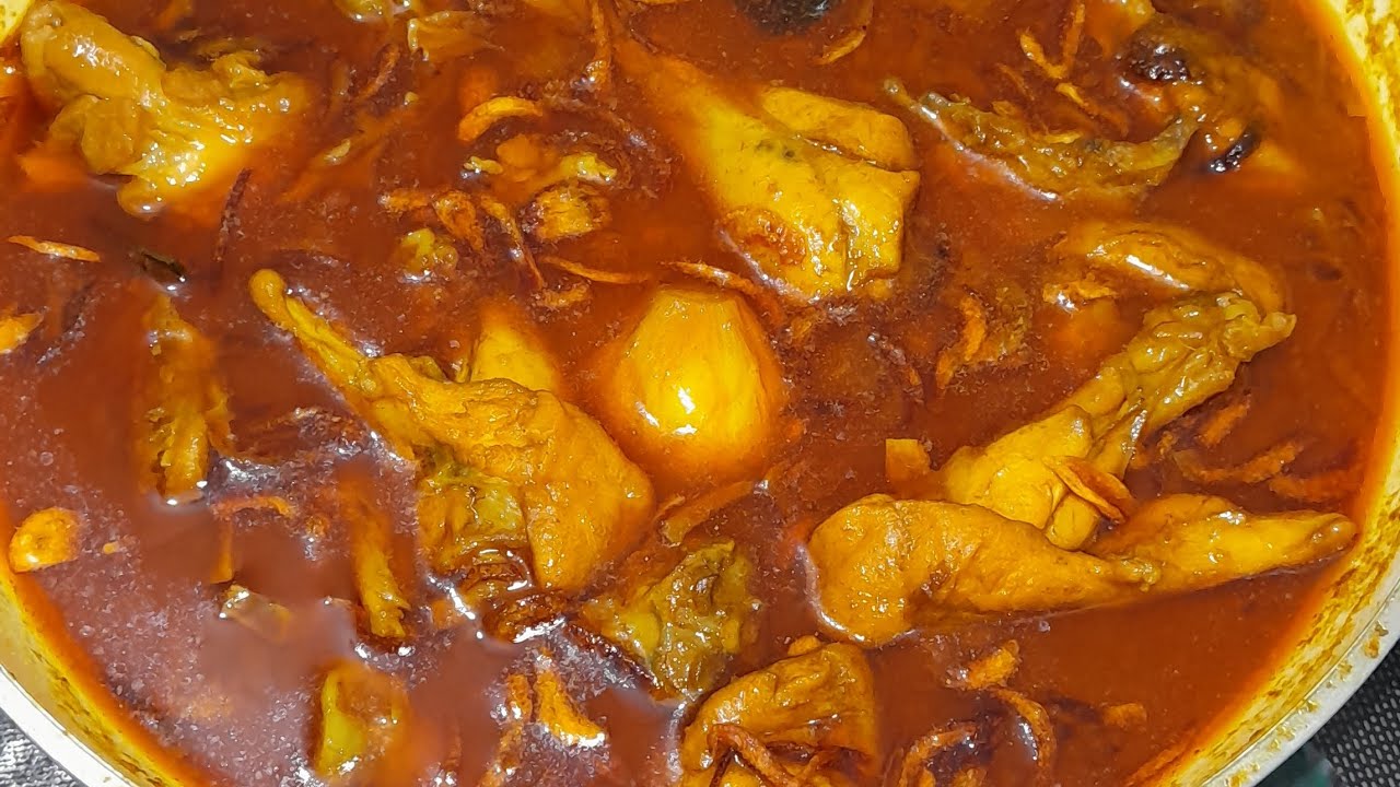 This golden chicken curry will rival the taste of Sehri Special Desi chicken meat | Sahari Specia...