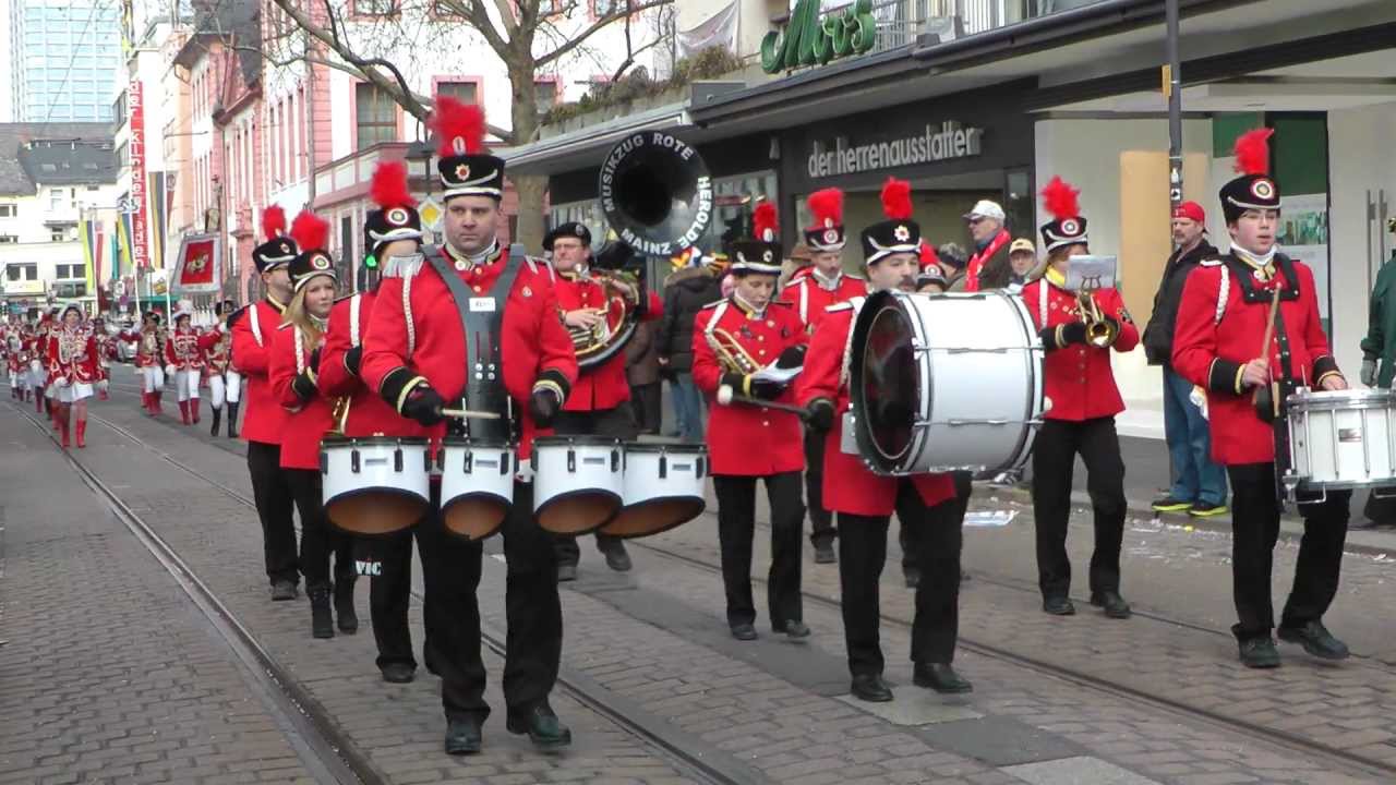 Fastnacht Mainz 2013 - Parade der närrischen Garden - Rote Herolde Mainz + Mainzer Husarengarde