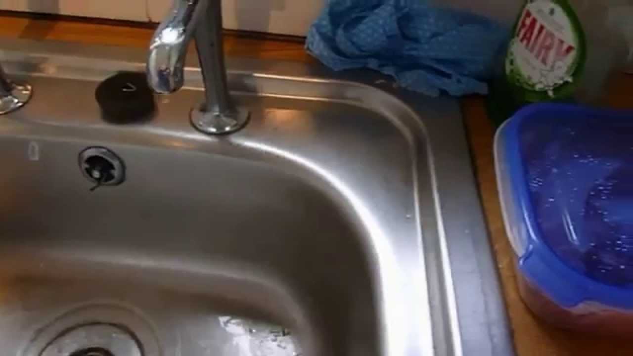 How to Re-washer a tap and repair the seat using a tap re-seating tool.