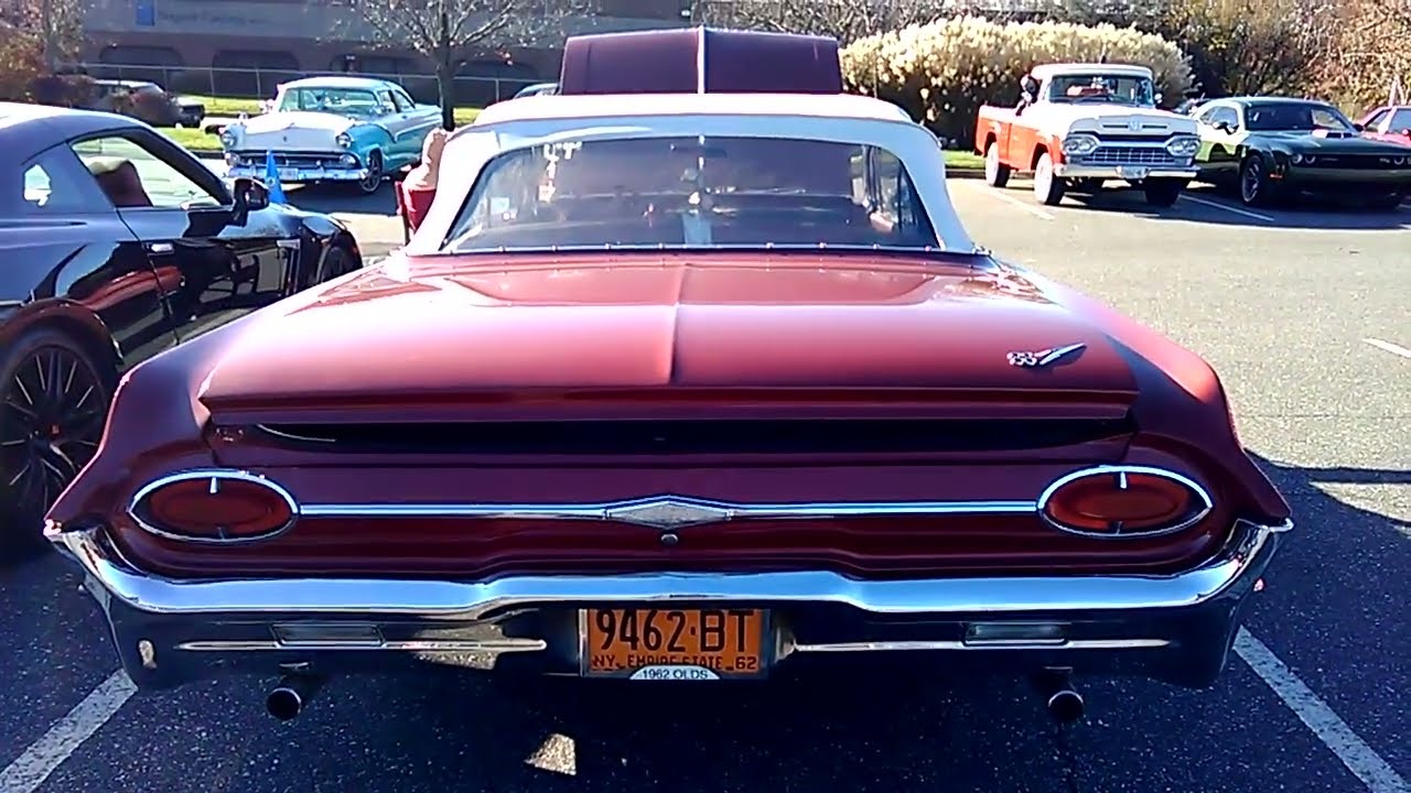 Oldsmobile Dynamic 88 coupe 1962 года с двигателем SkyRocket V8