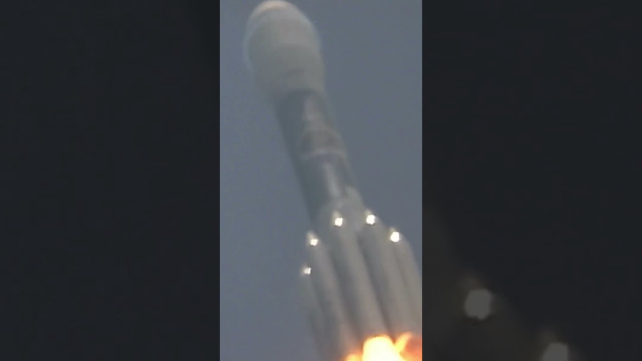 How Does a Missile Work?  Simple Explainer