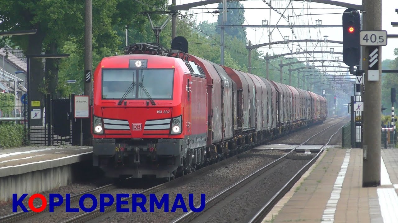 DB Cargo Vectron met mooie lange staaltrein door Helmond 't Hout!