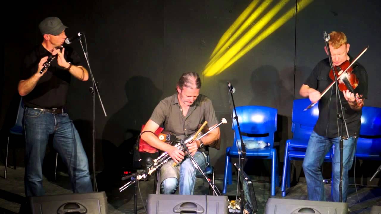 Lúnasa - The Minor Bee