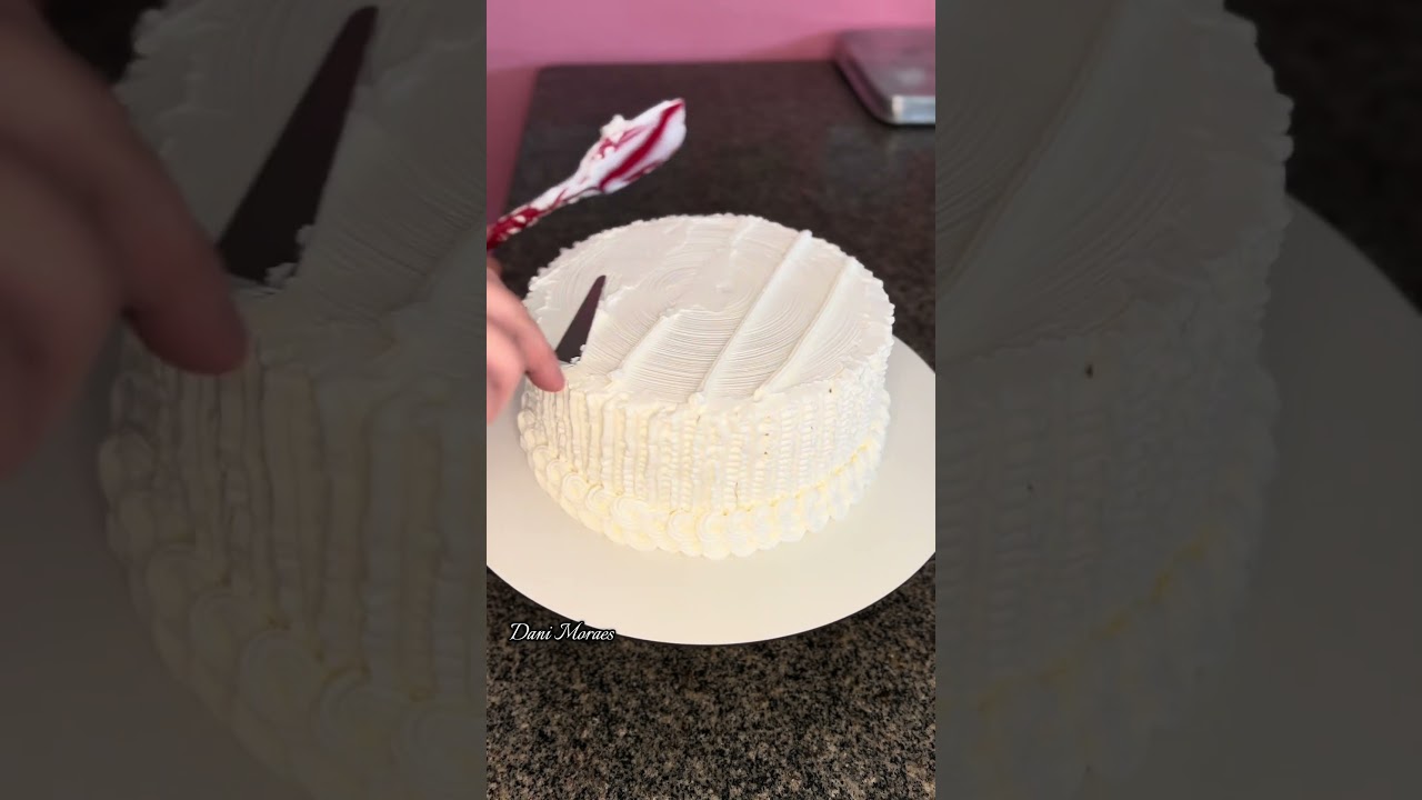 Bolo decorado com bicos #confeitaria #bolosdecorados #bolodecoradocombico #bicosdeconfeitar