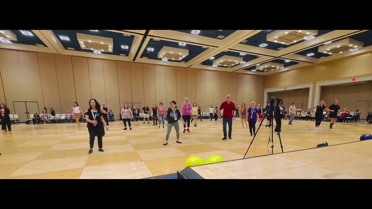 Told You - DEMO - 32cts, 2W,  Line Dance. Choreographed: Jo & John Kinser, Mary Bee Friedrich