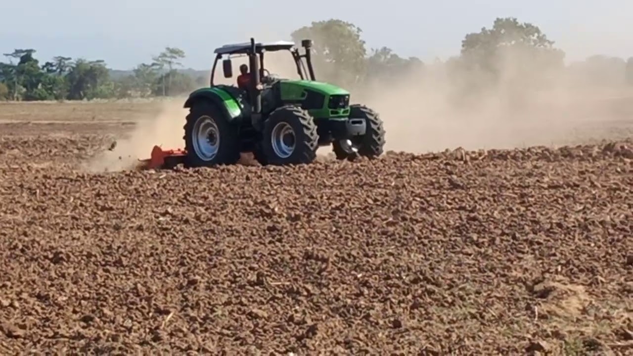 Proses Penghalusan lahan Menggunakan Traktor Deutz Fahr Model 6145W Profi, Ultra Jaya Part-2