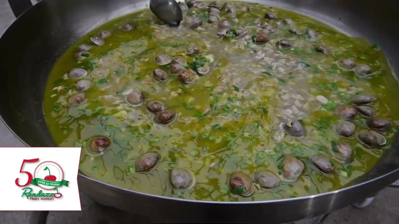 Linguine and clam sauce