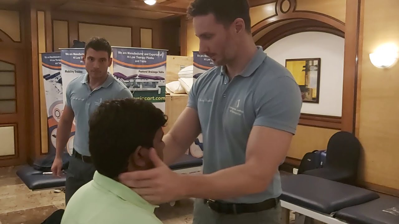 I need chiropractic for relaxation by Dr. Gabriele Benedetti DO and Dr. Alessandro.