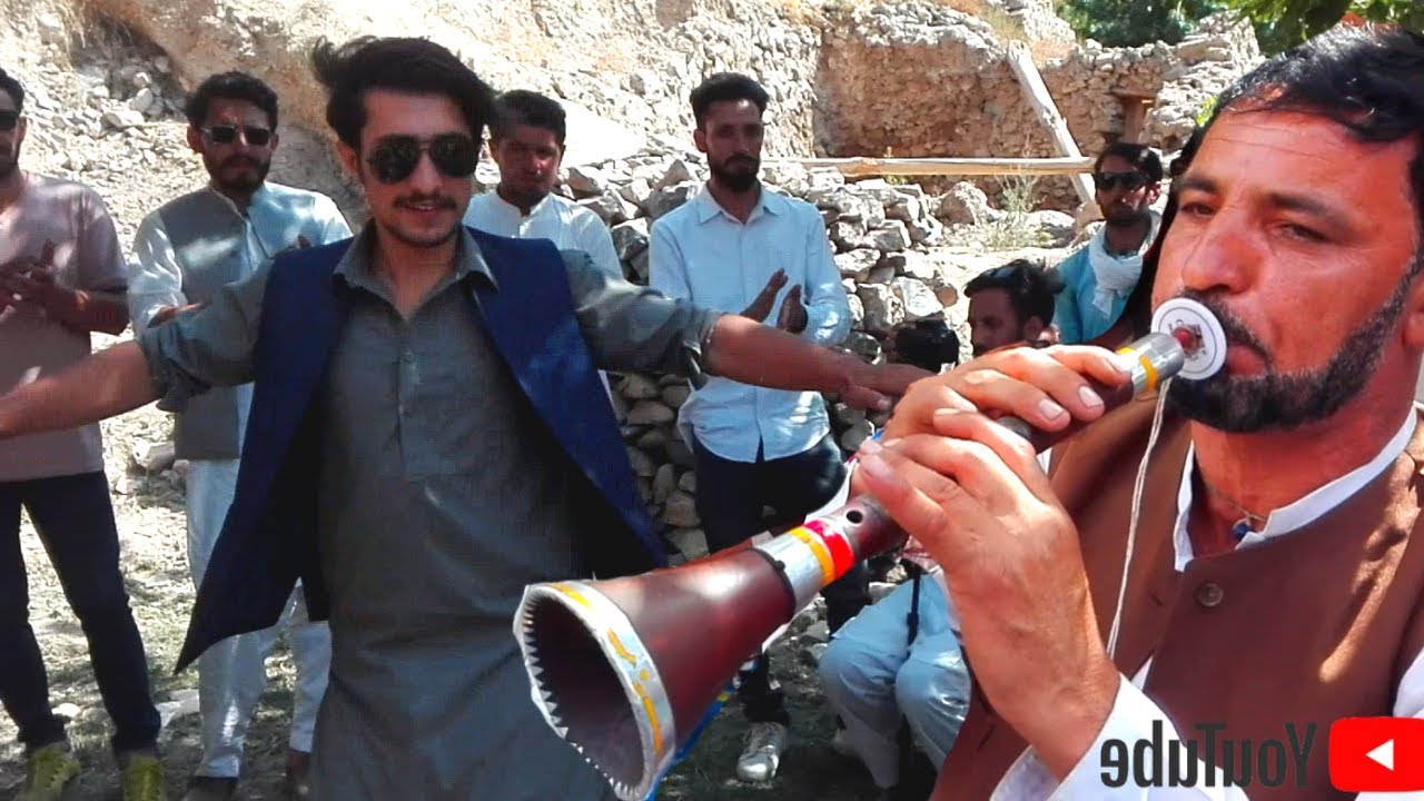 Asad Chitrali Dance 2021 // Garamchashma Dool