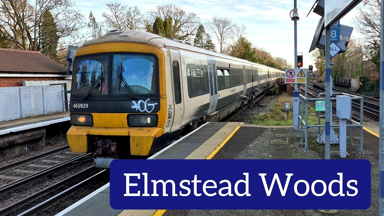 Trains at Elmstead Woods | 13/12/2025