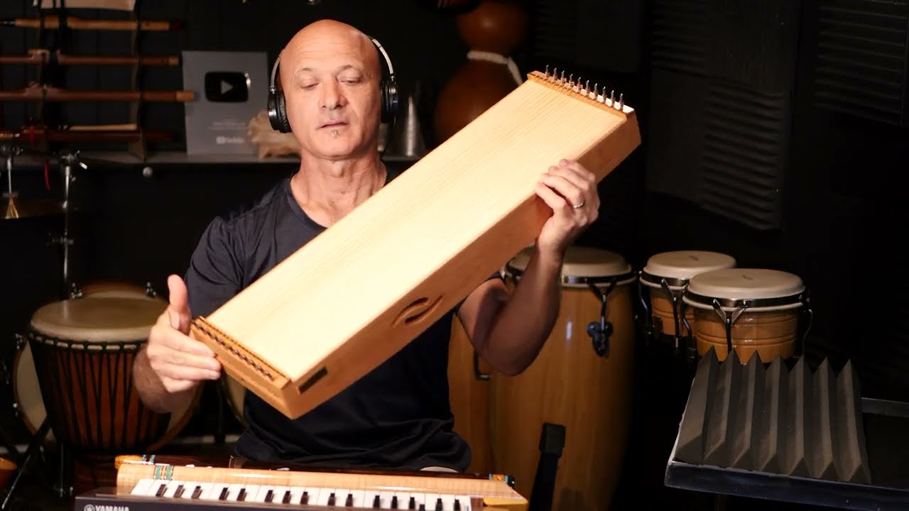 Kalani Das with feeltone Monolini: Meditation Music D-minor