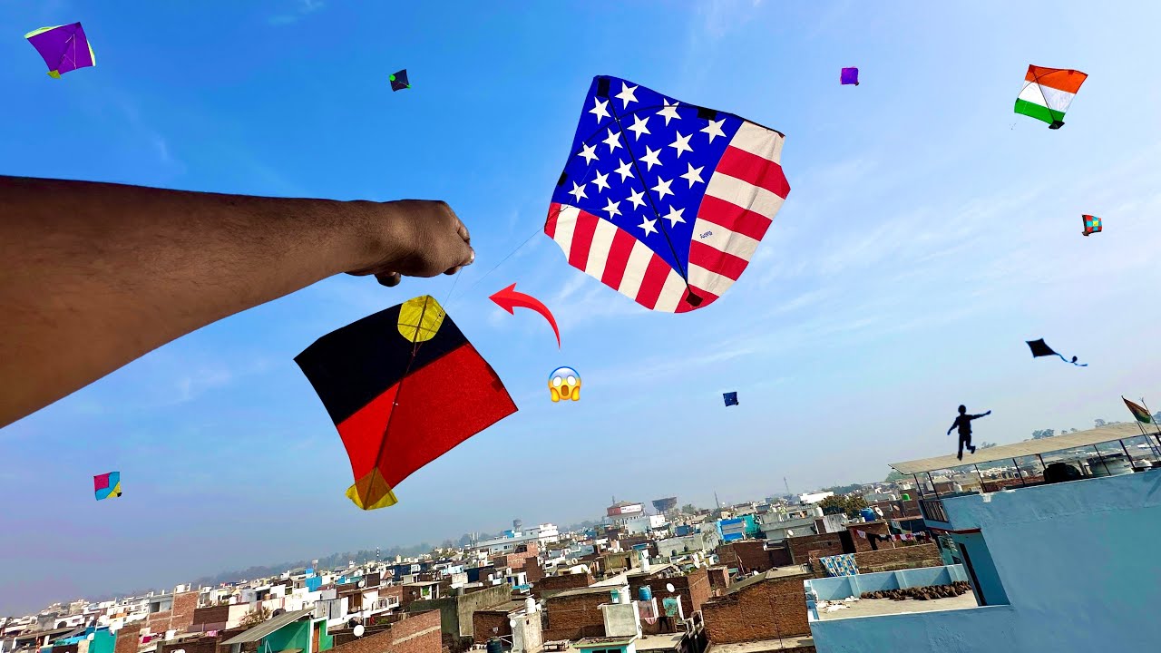 Kite Cacthing + Kite 🇦🇺 On Other Roof Kite Looting | Kite Catch | Kites 